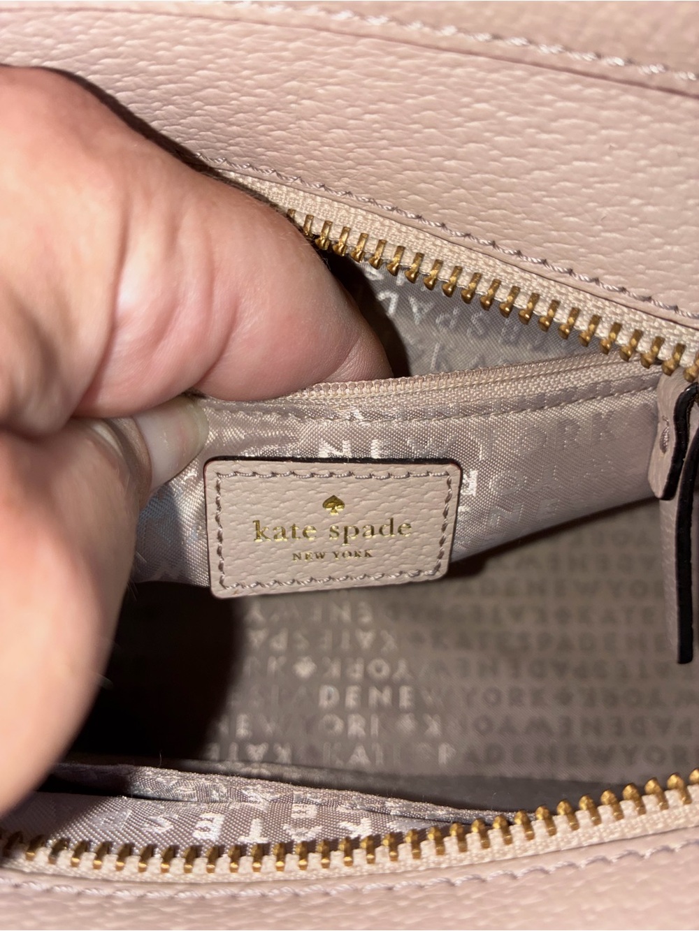 KATE SPADE EUC ‘STACI’ CROSSBODY SATCHEL IN A SOFT PASTEL PINK HUE - Picture 4 of 8